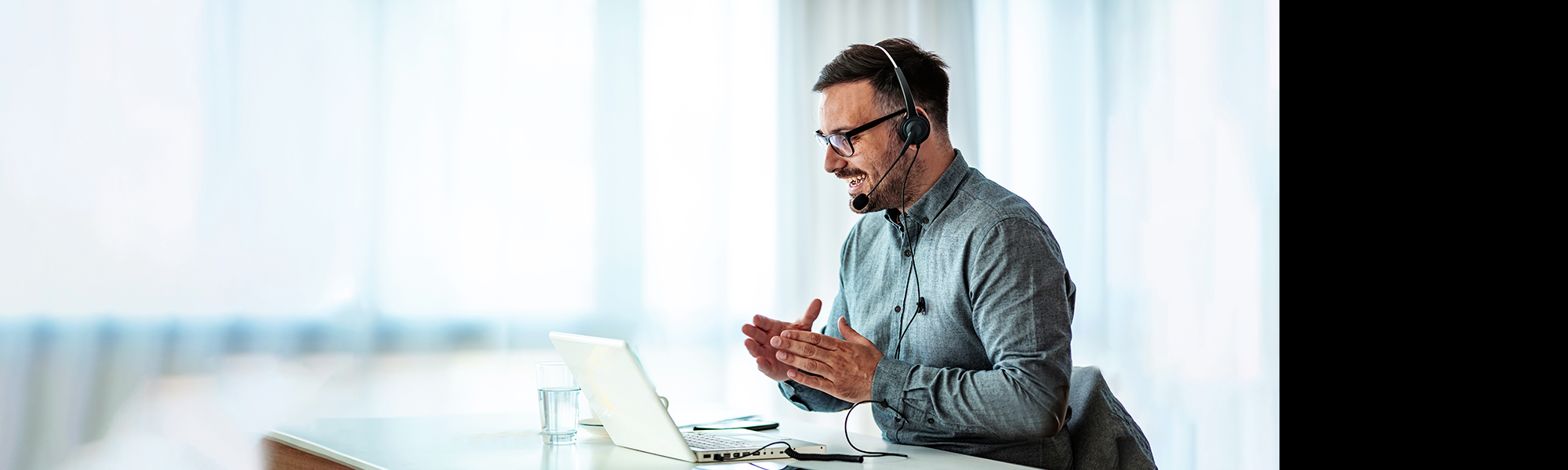 case-studies-audio-visual-support-hero-mobile-1