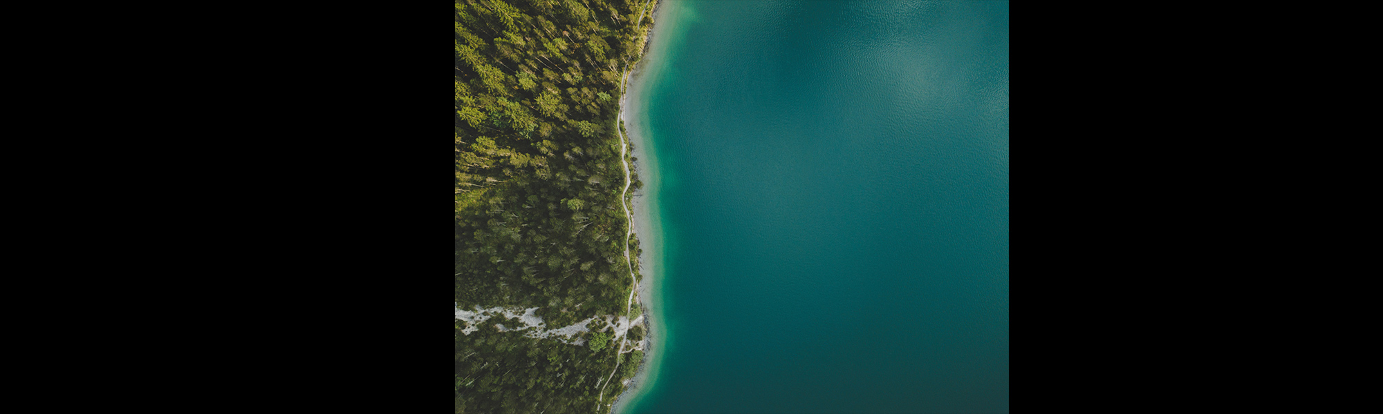 csr-hero-banner-mobile